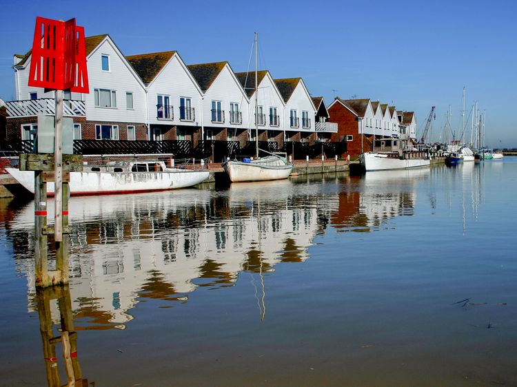 17 The Boathouse Rye Ypres Tower South Of England Self