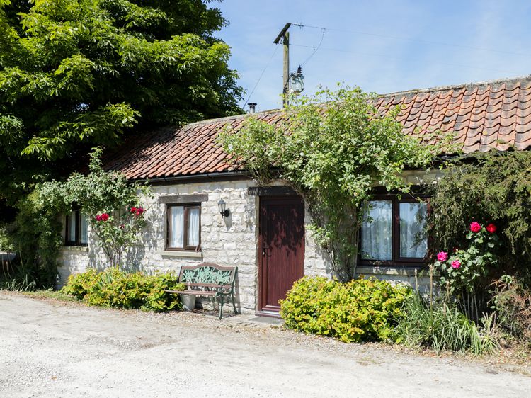 Rose Cottage Kirkbymoorside Cowldyke Fm North York Moors And
