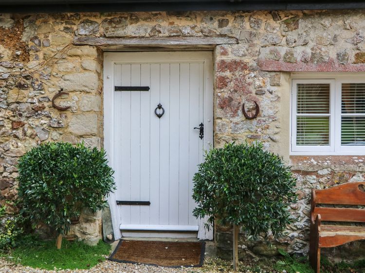 Pottery Barn Branscombe Bulstone Devon Self Catering