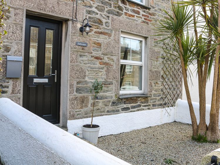 Saltwater Porthleven Cornwall Self Catering Holiday Cottage