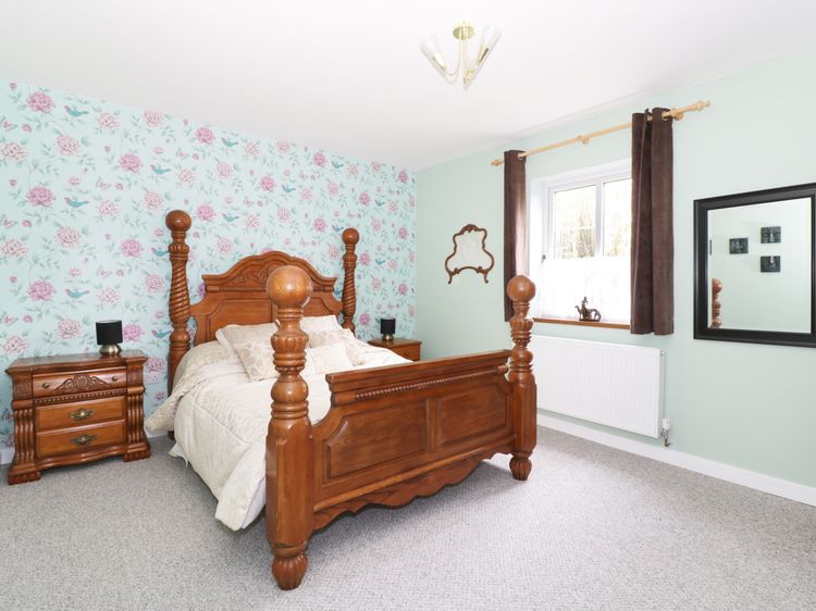 The Lodge Brandon East Anglia Self Catering Holiday Cottage