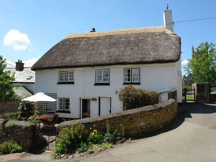 Primrose Cottage Drewsteignton Rectory Wood Devon Self