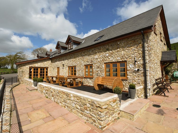 The Barn Southleigh Great Pen Devon Self Catering Holiday