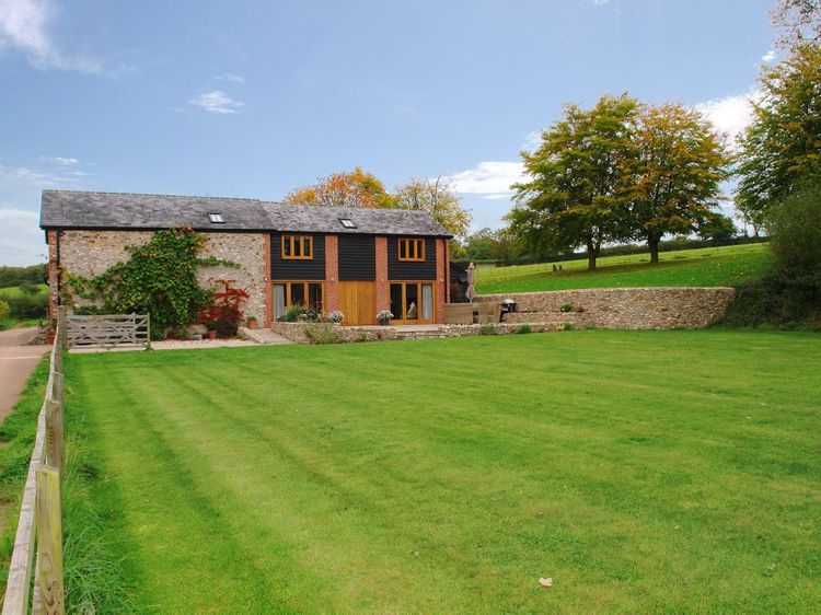 The Old Log Shed Honiton Devon Self Catering Holiday Cottage