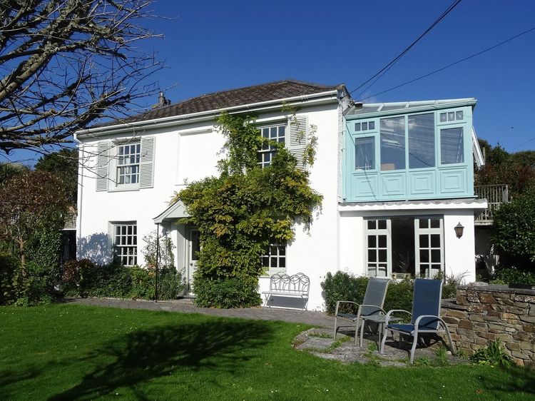 Mount Pleasant Padstow Cornwall Self Catering Holiday Cottage