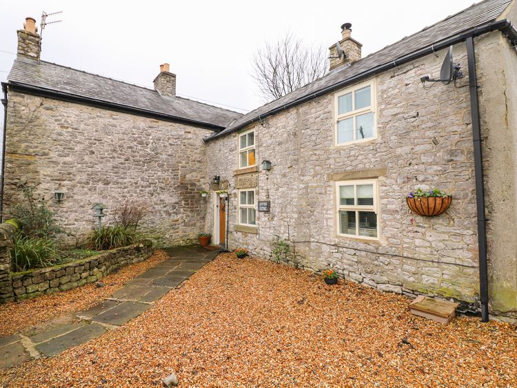 East View Cottage Wardlow Peak District Self Catering