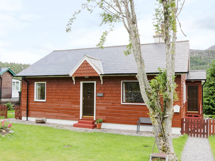 3 Strathanmore Cottages Strathconon Milton Self Catering