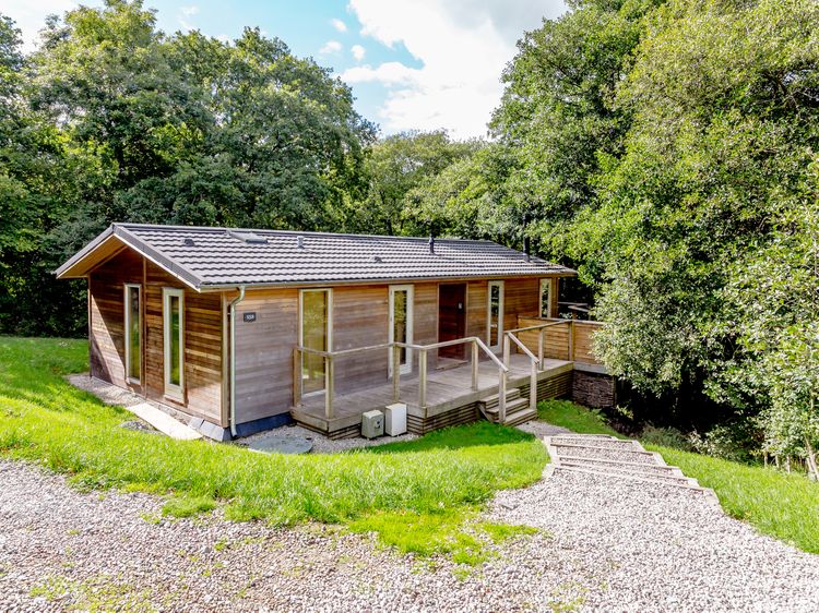 8 Streamside Lanreath Cornwall Self Catering Holiday Cottage