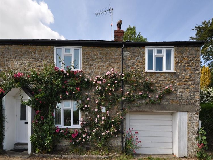 Pear Tree Cottage Bridport Elcombe Fm Dorset And Somerset