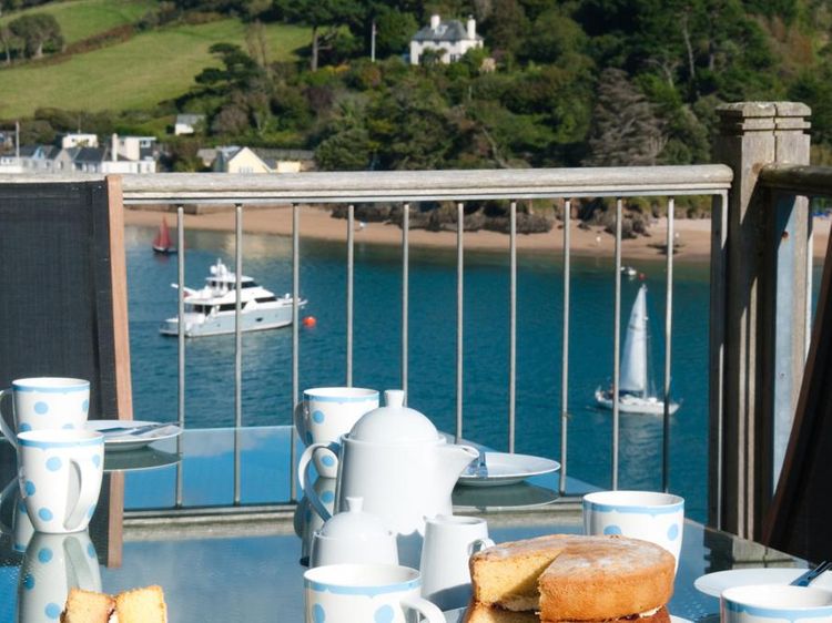 The Beach House Woodside Beach Salcombe Devon Self Catering