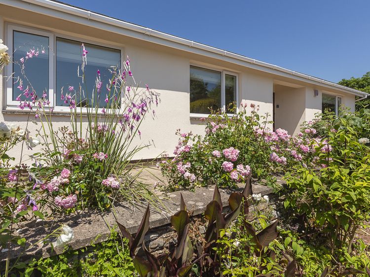 Bedruthan Thurlestone Buckland Devon Self Catering Holiday