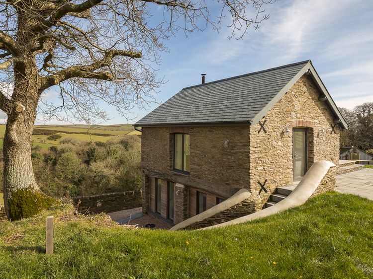 The Bothy Slapton Devon Self Catering Holiday Cottage