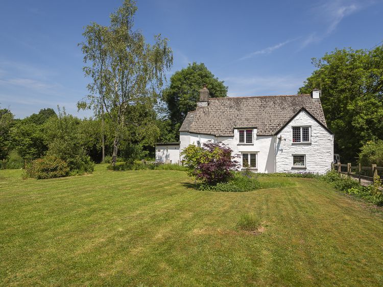 Brook Farm Totnes Middle Washbourne Devon Self Catering