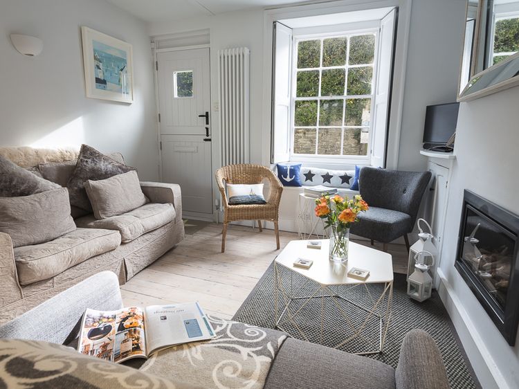 Ginn Cottage Salcombe Devon Self Catering Holiday Cottage