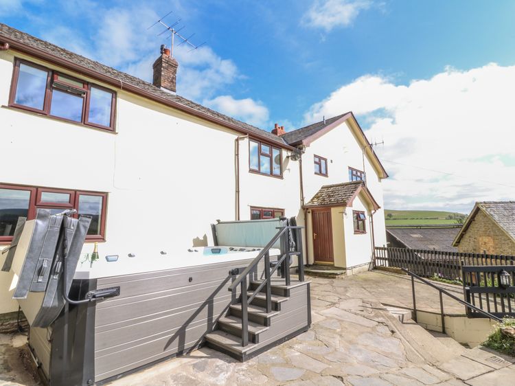 Treboeth Knighton Bleddfa Self Catering Holiday Cottage