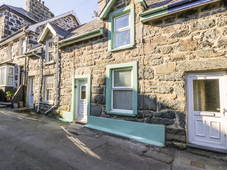 Edrydd Harlech Self Catering Holiday Cottage