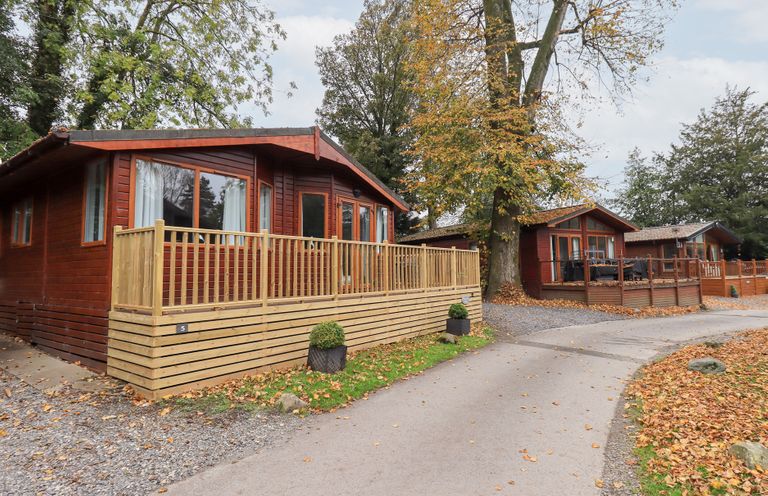 Property photo 1 of 35
