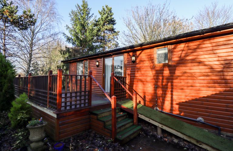 Property photo 1 of 25