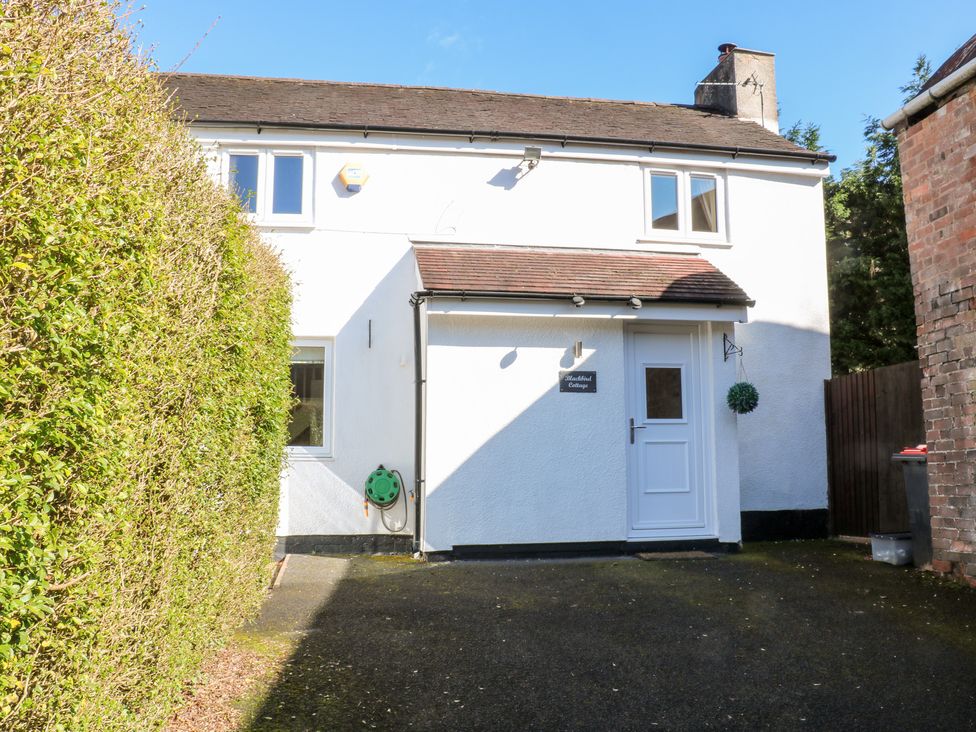 Cottage ∙ 2 Bedrooms ∙ 4 Guests - Telford