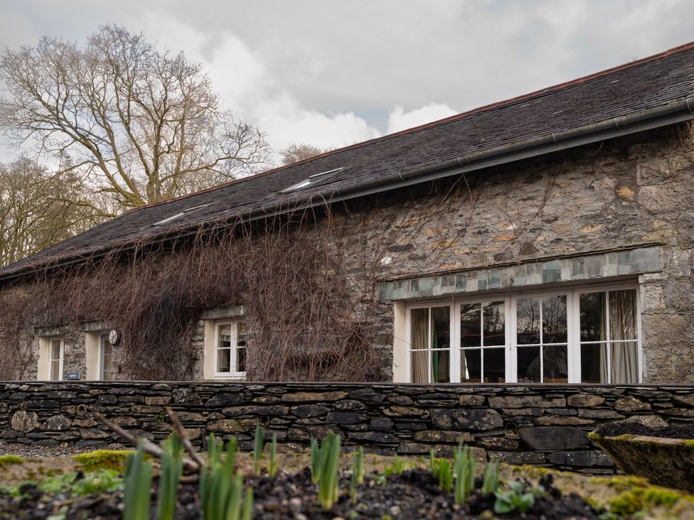 Cottage ∙ 5 Bedrooms ∙ 10 Guests - Newby Bridge