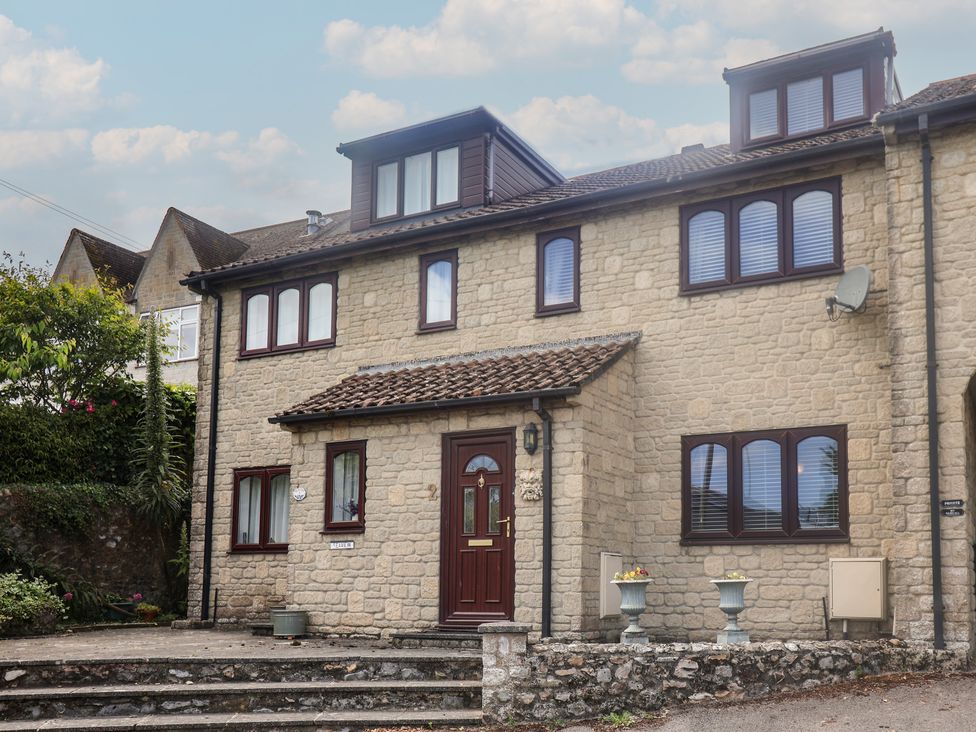 Cottage ∙ 3 Bedrooms ∙ 6 Guests - Lyme Regis