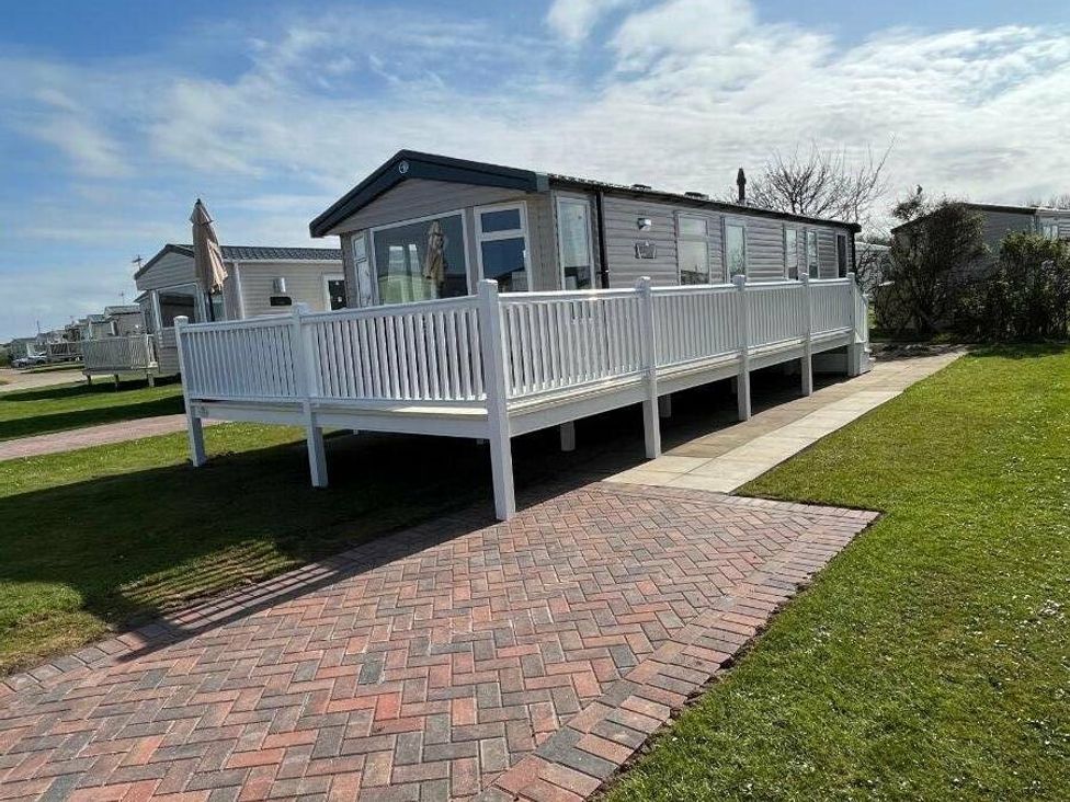 Skipsea Sands Holiday Park - Holiday Accommodation 10304 - Yorkshire