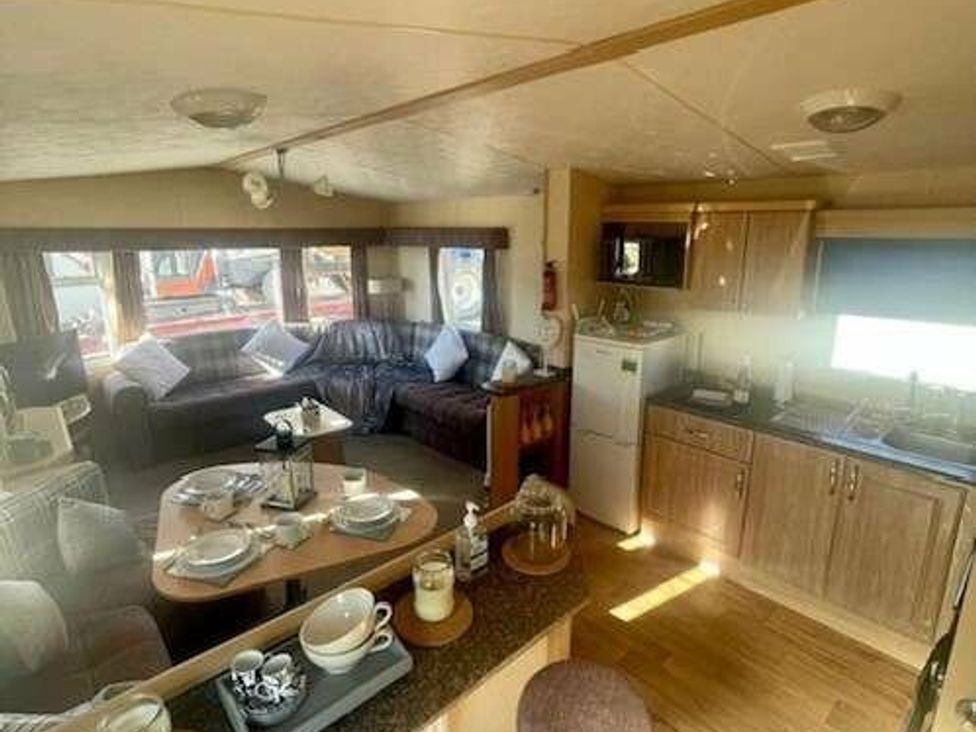 Lyons Robin Hood - Holiday Accommodation 13016 - Prestatyn