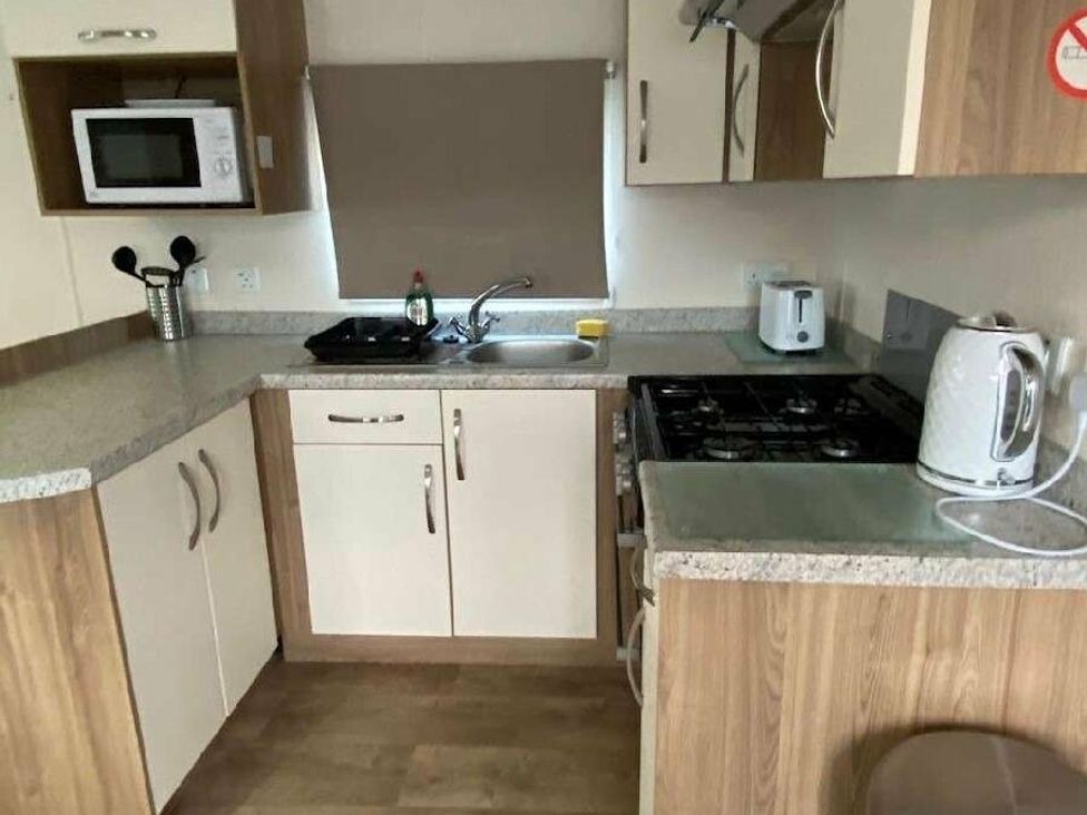 Lyons Robin Hood - Holiday Accommodation 17224 - Prestatyn