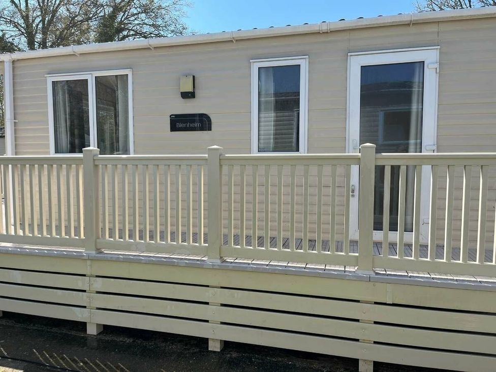 Hoburne Bashley - Holiday Accommodation 17505 - New Milton
