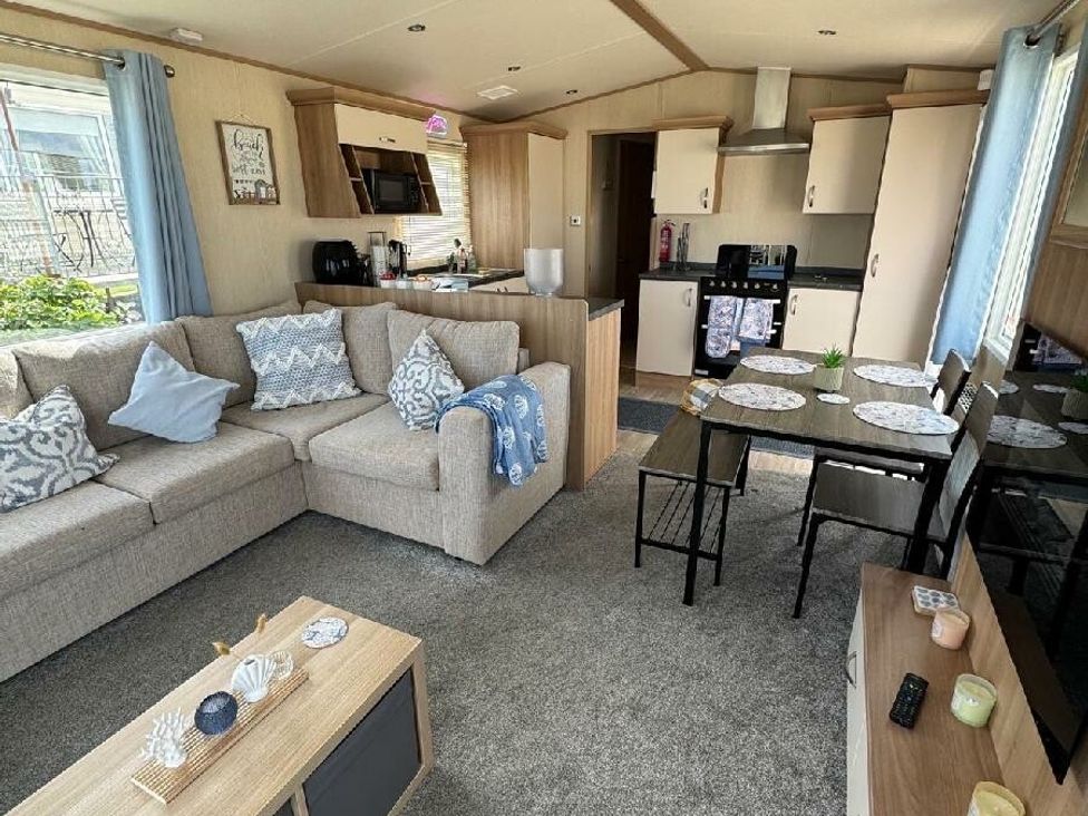 Thornwick Bay Holiday Village - Holiday Accommodation 20166 - Flamborough