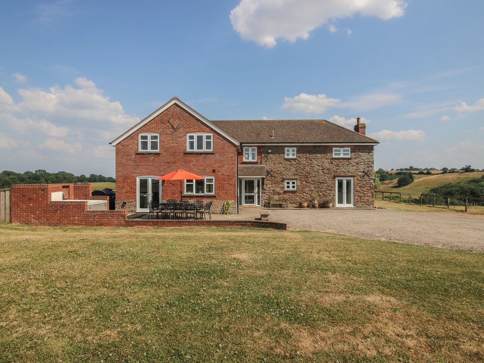 Wood Cottage - Shropshire