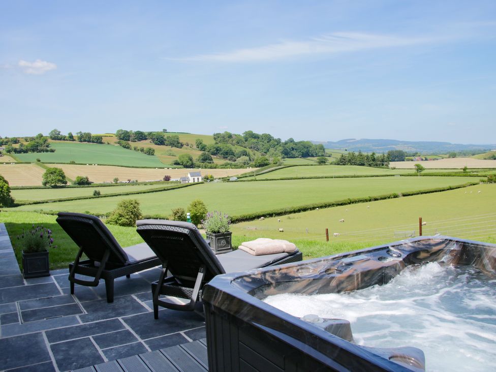 Cottage ∙ 2 Bedrooms ∙ 4 Guests - Welshpool