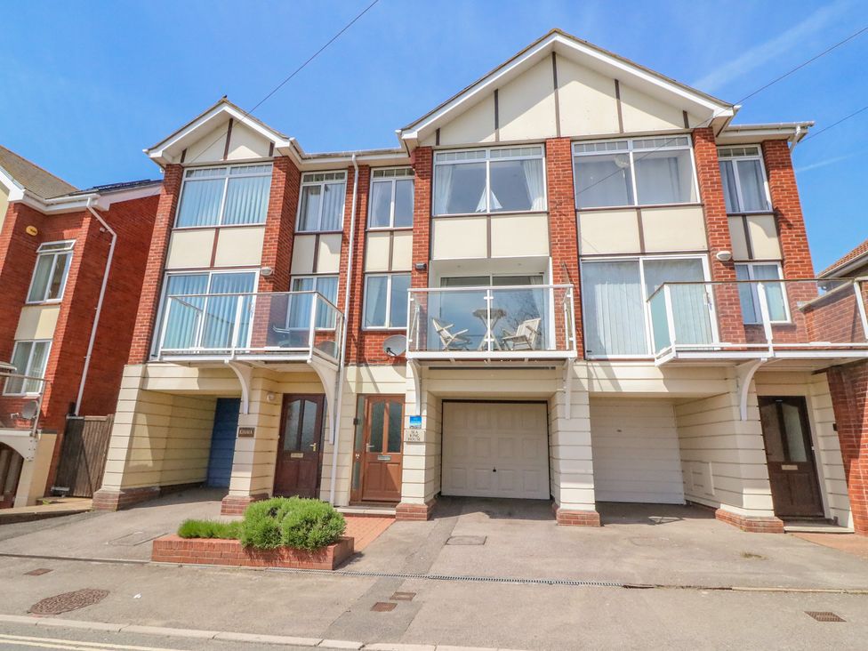 Cottage ∙ 3 Bedrooms ∙ 5 Guests - Weymouth