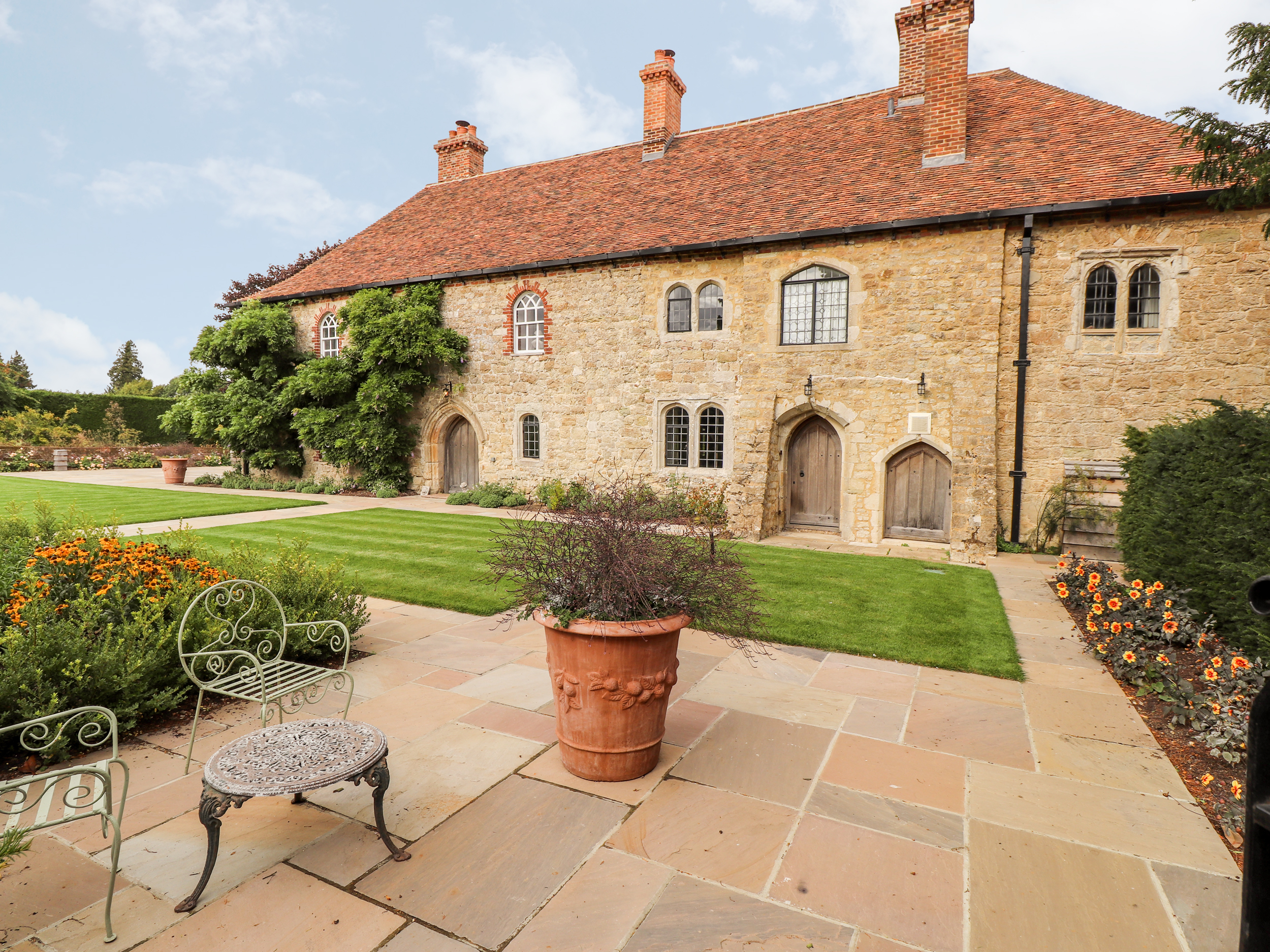 Holiday cottage, Hollingbourne (Battel Hall)