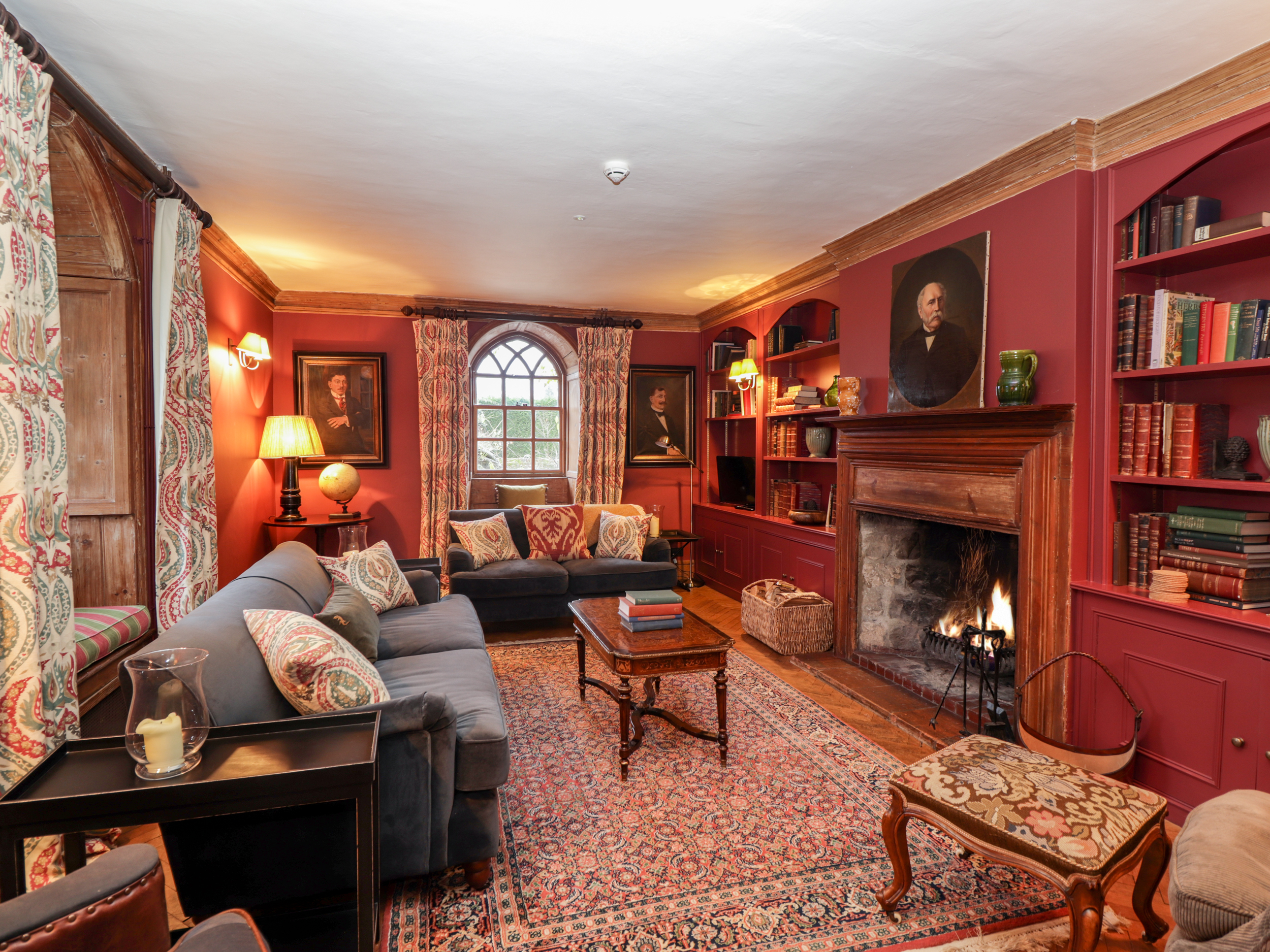 Battel Hall - Sleeps 10