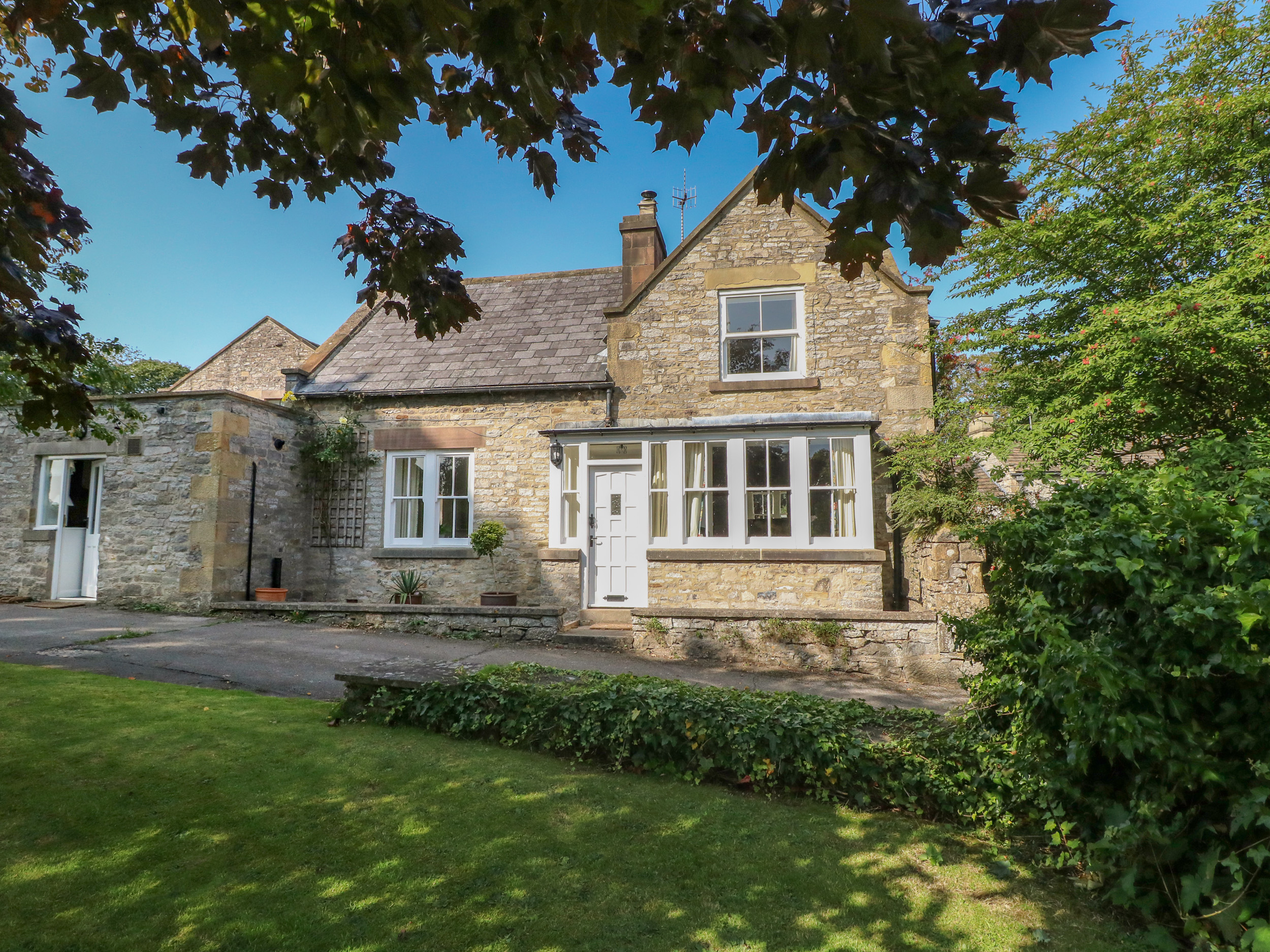 Holiday cottage in Bakewell, Derbyshire - Photo 1