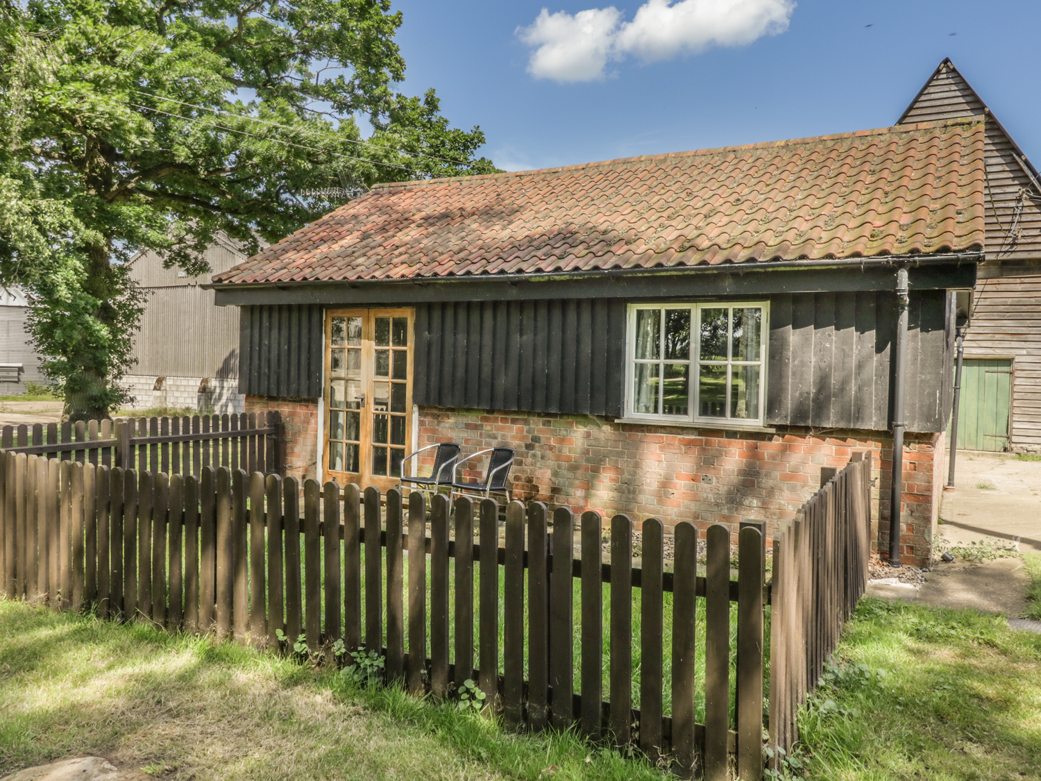 Holiday cottage in Eye, Suffolk - Photo 2