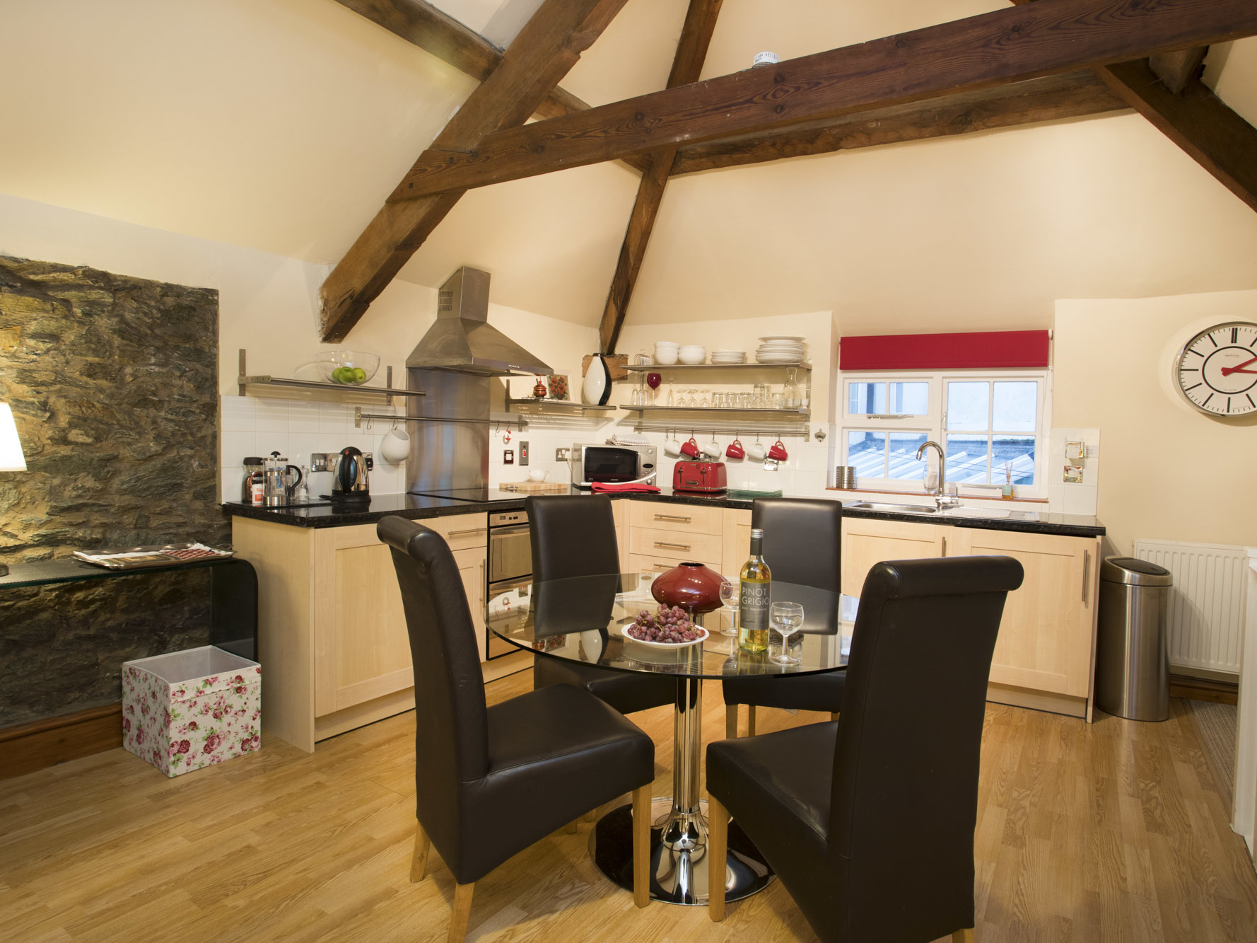 The Coach House - Beaumaris - Sleeps 4
