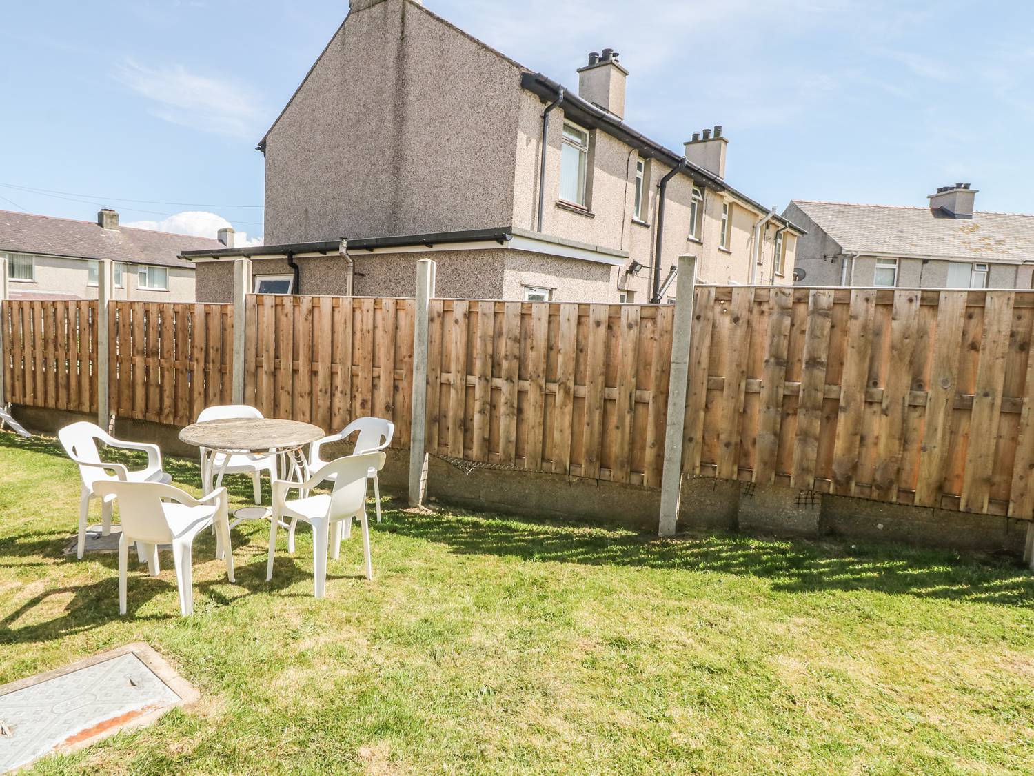 7 Maes Llewelyn, Aberffraw Beach Stays