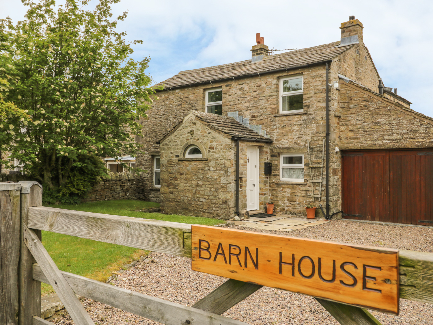 Holiday cottage, Thornton Rust (Barn House)