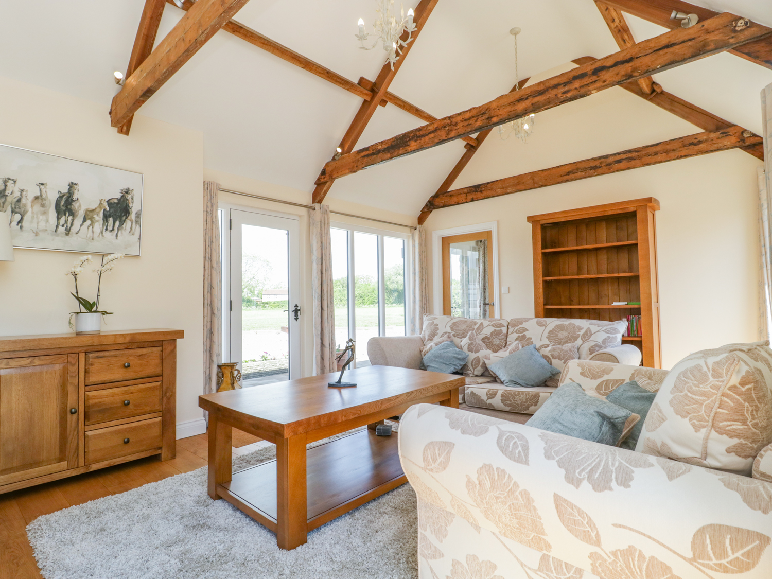 Golden Valley Barn - Sleeps 4