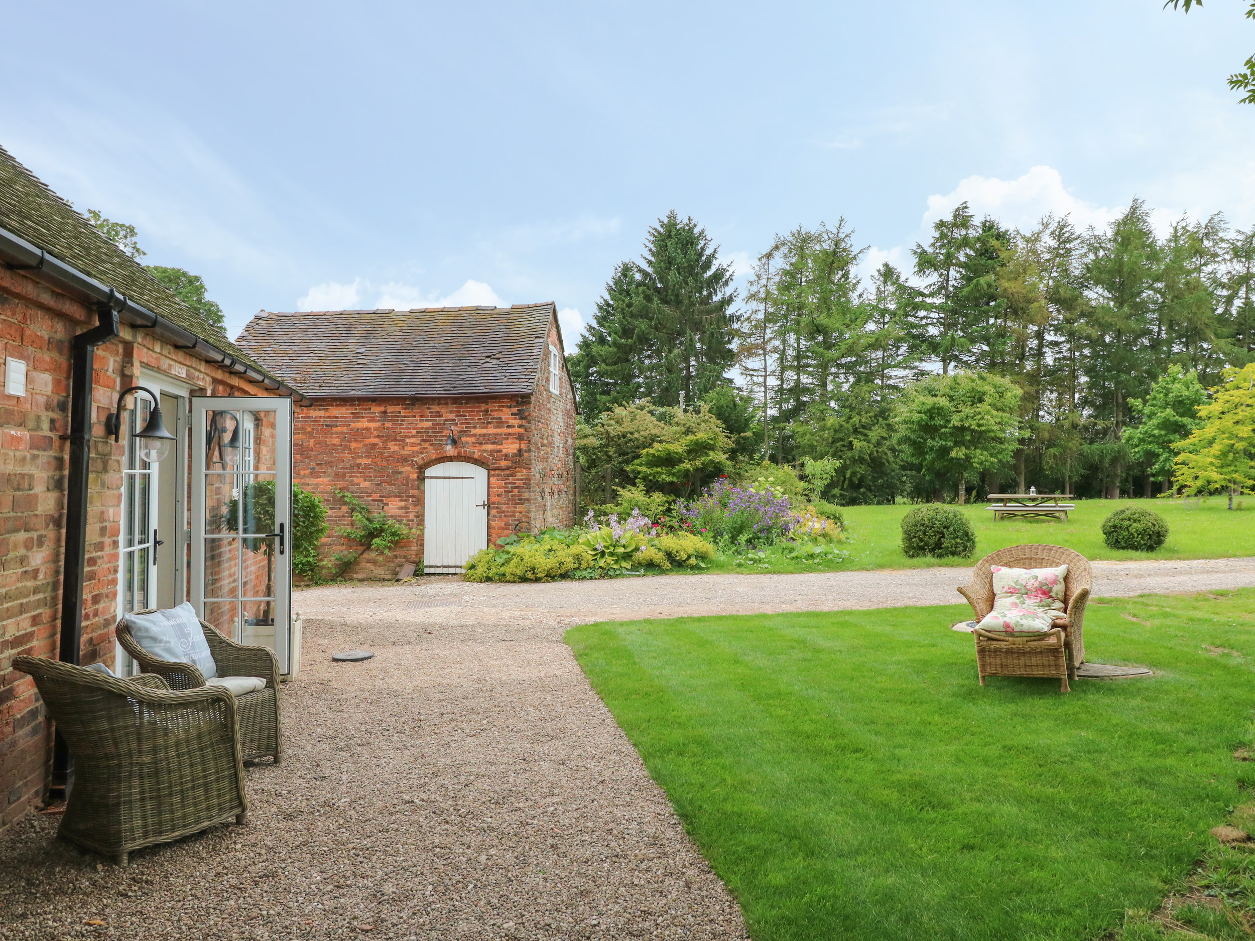 Holiday cottage in Brailsford, Derbyshire - Photo 2