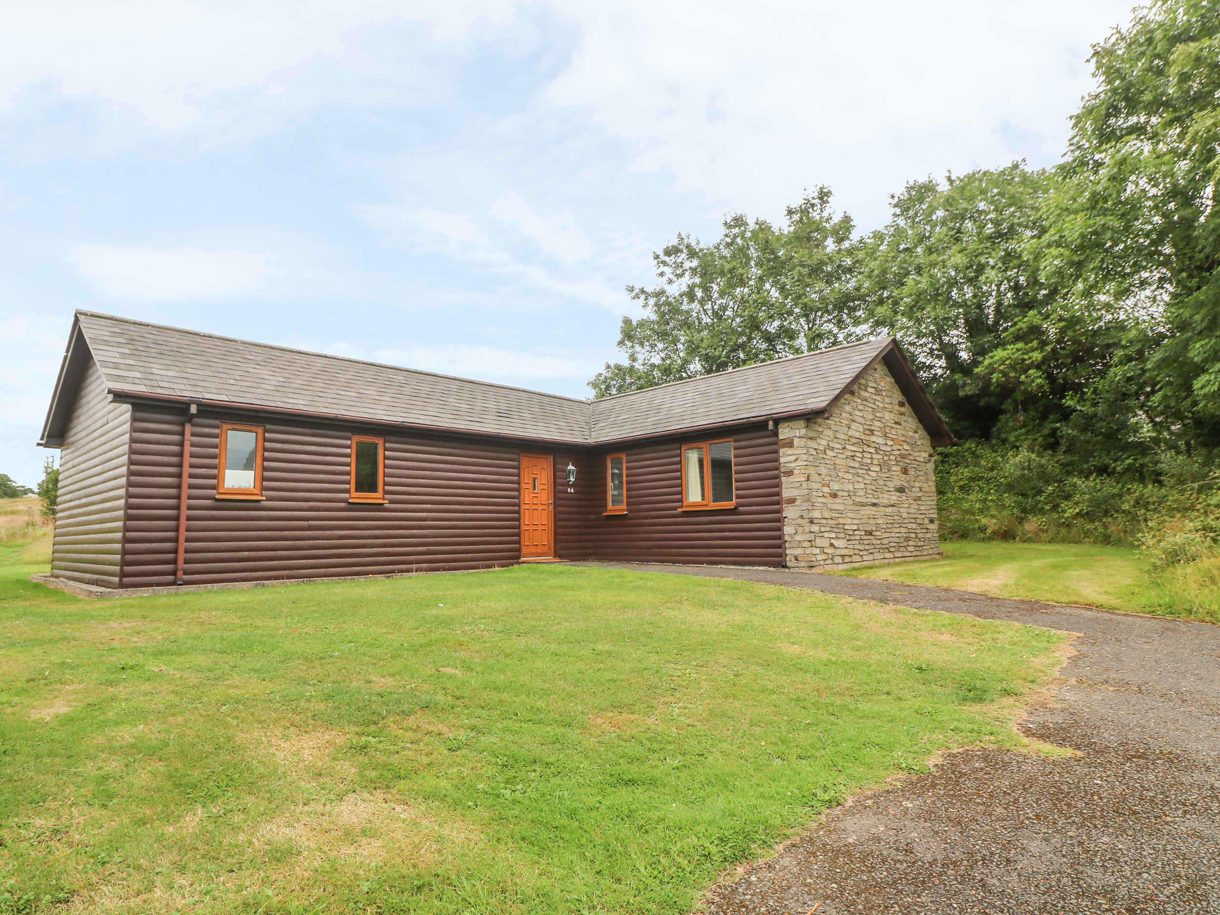 Holiday cottage, Lanivet ()