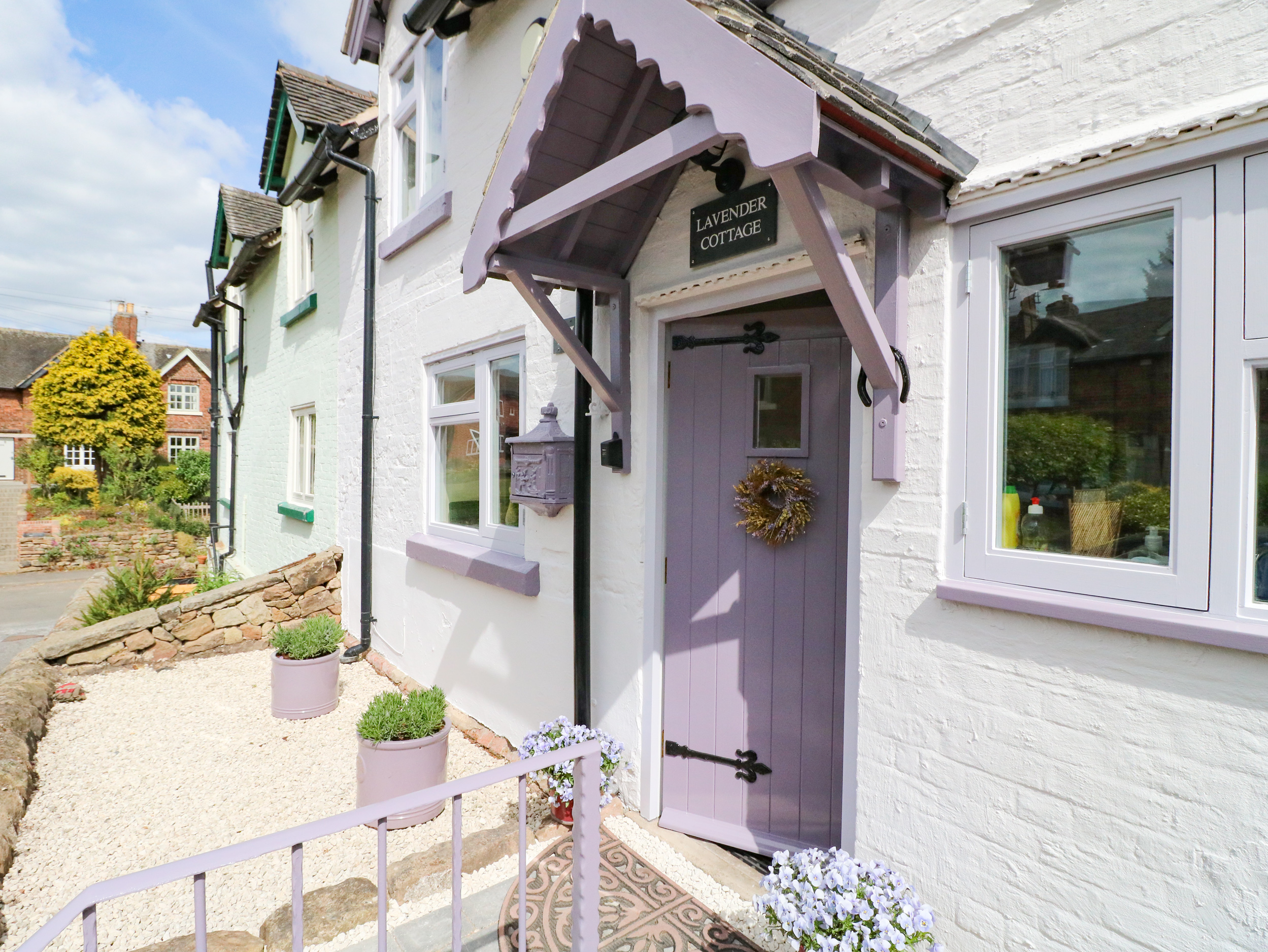 Holiday cottage in Stanton by Dale, Derbyshire - Photo 4
