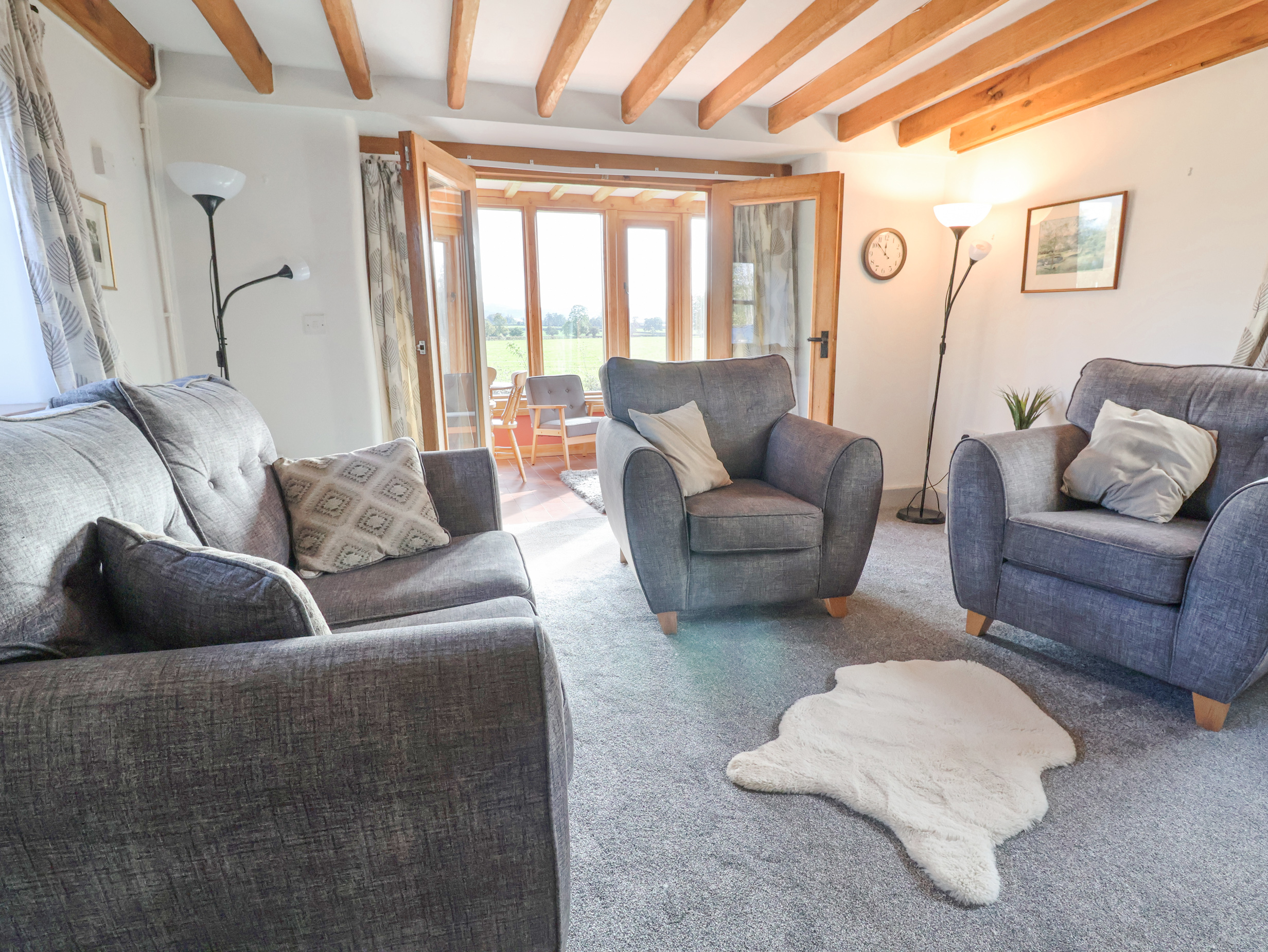 Rhydonnen Bach - Sleeps 5