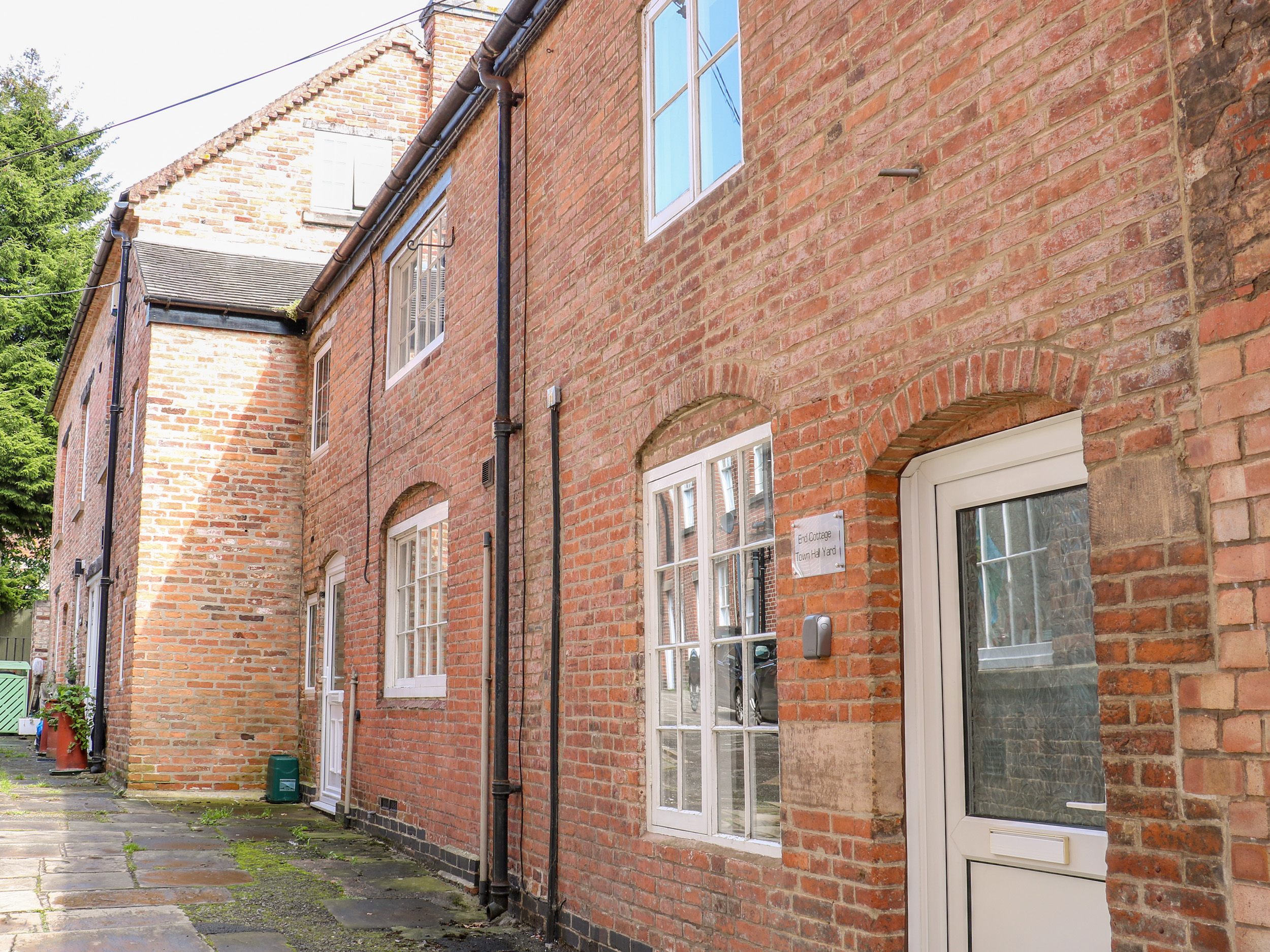 Holiday cottage in Ashbourne, Derbyshire - Photo 1