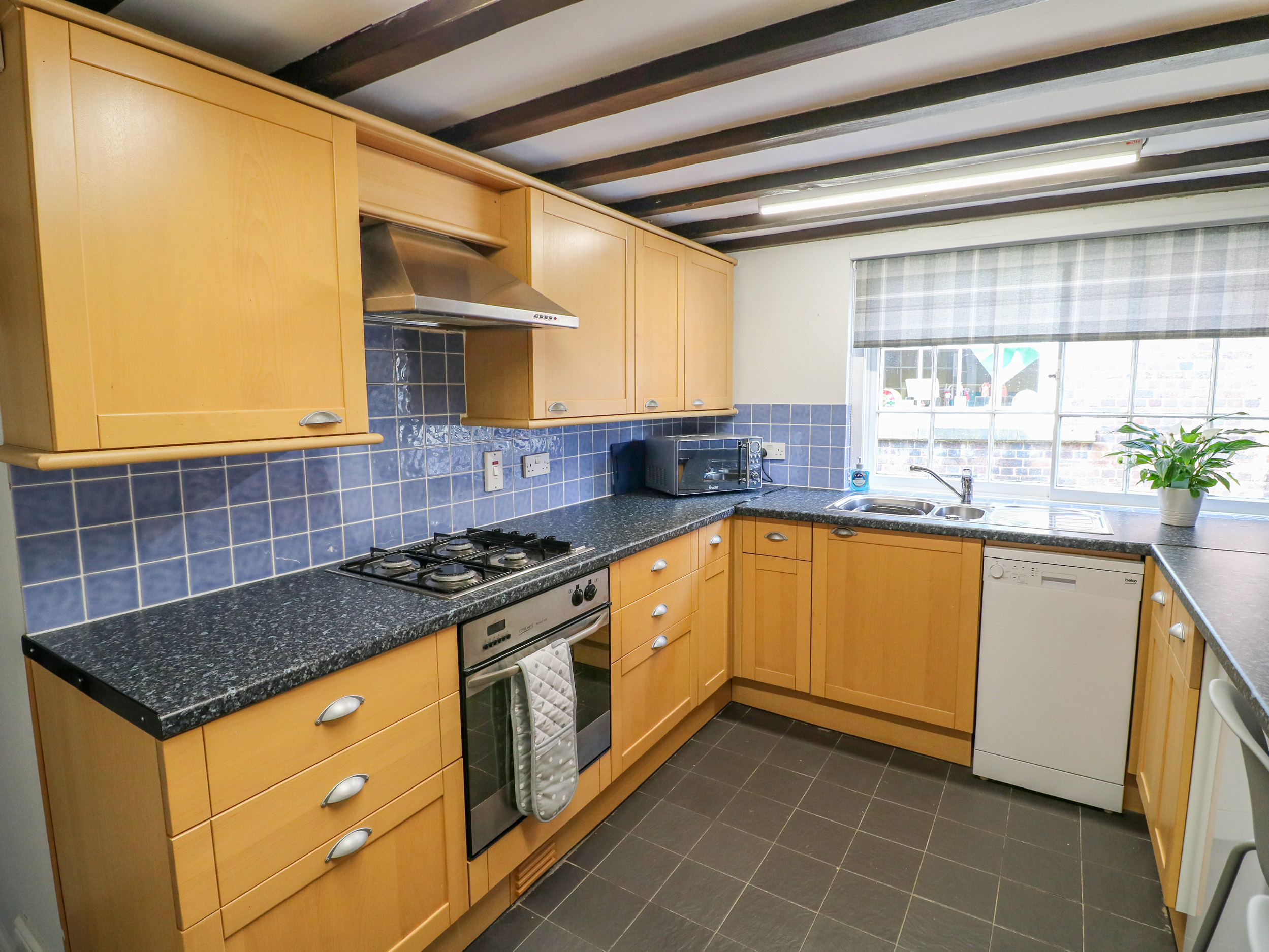 Holiday cottage in Ashbourne, Derbyshire - Photo 6
