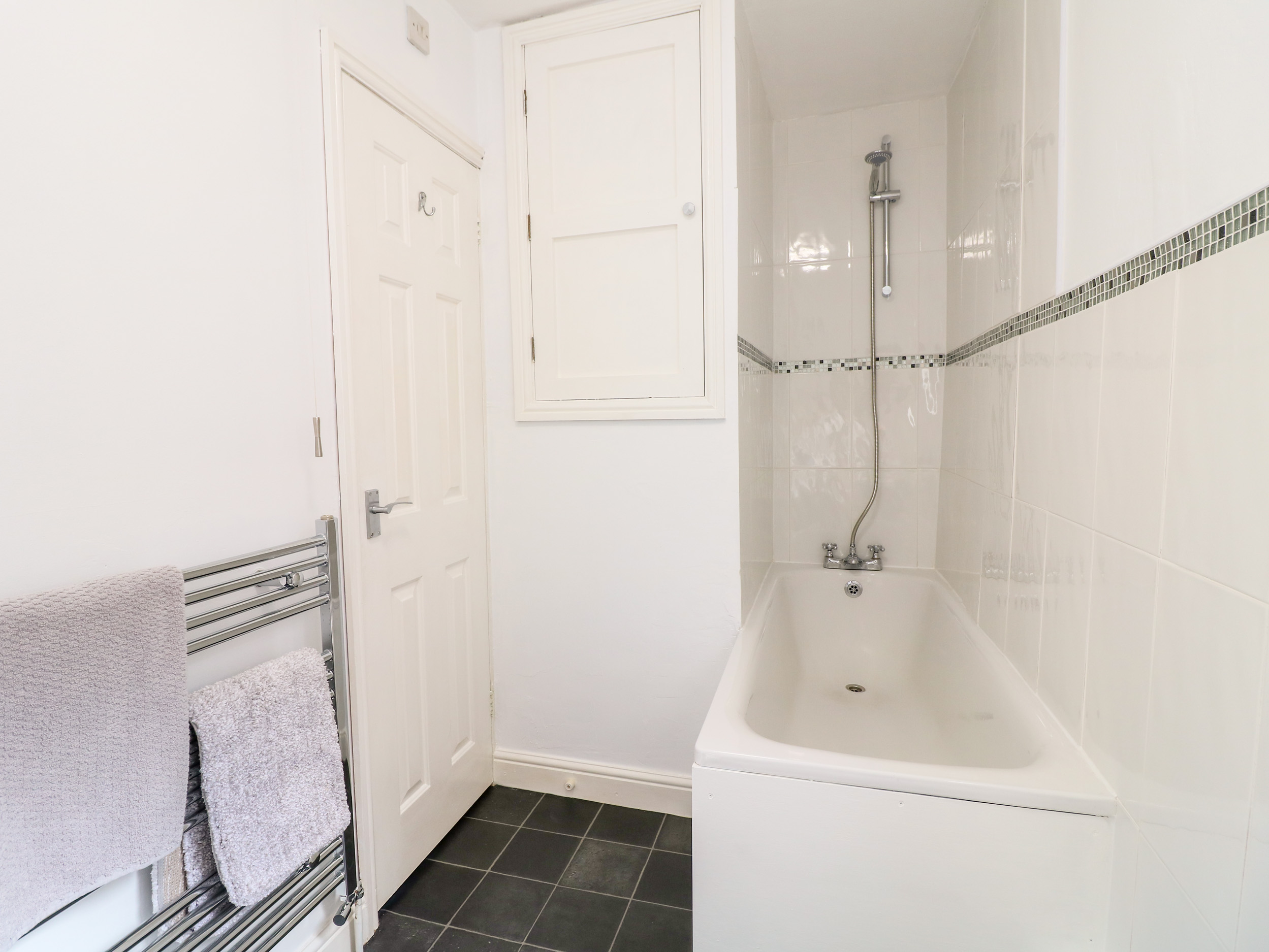 Holiday cottage in Ashbourne, Derbyshire - Photo 11