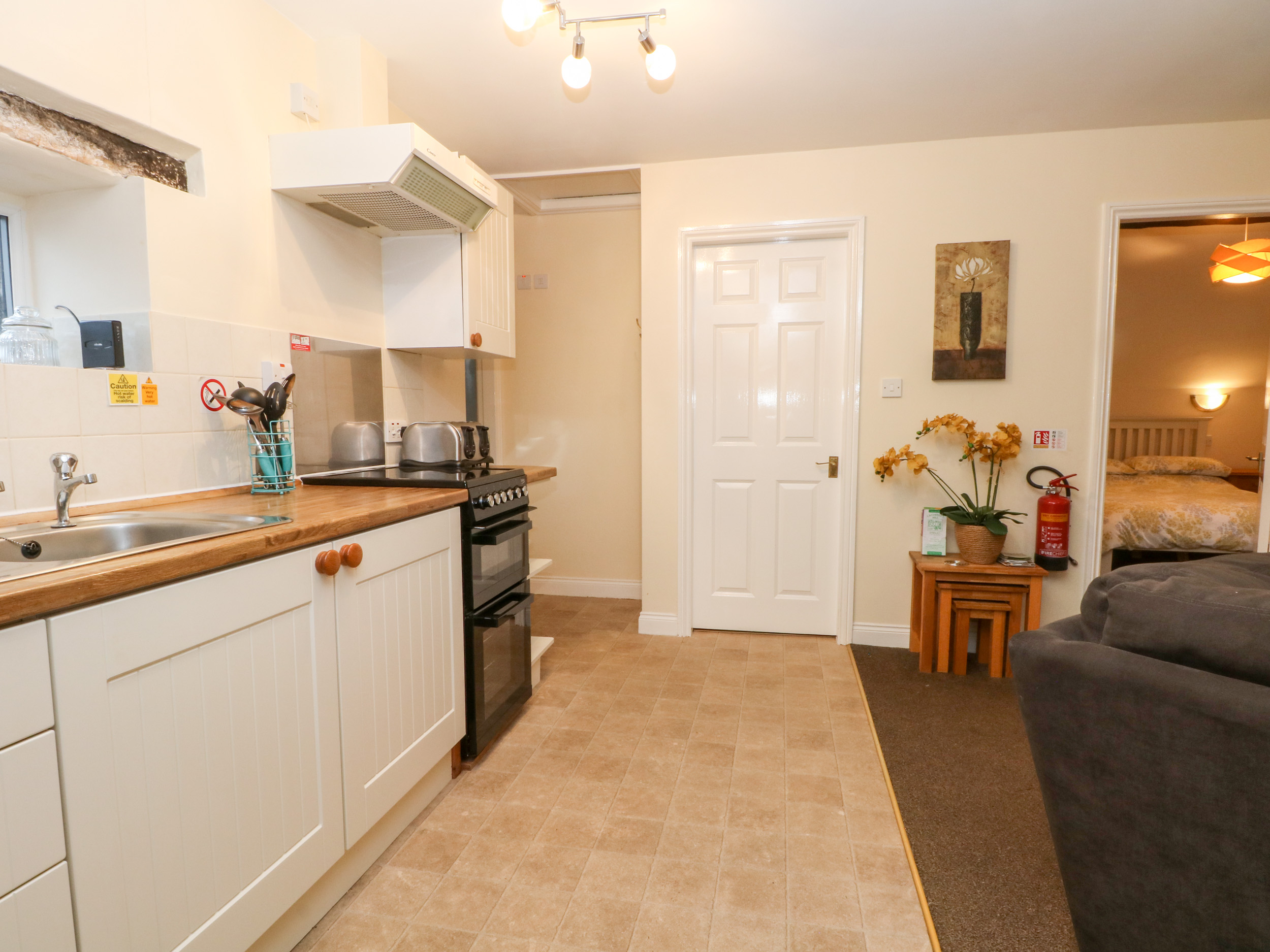 Holiday cottage in Cowdale, Derbyshire - Photo 8