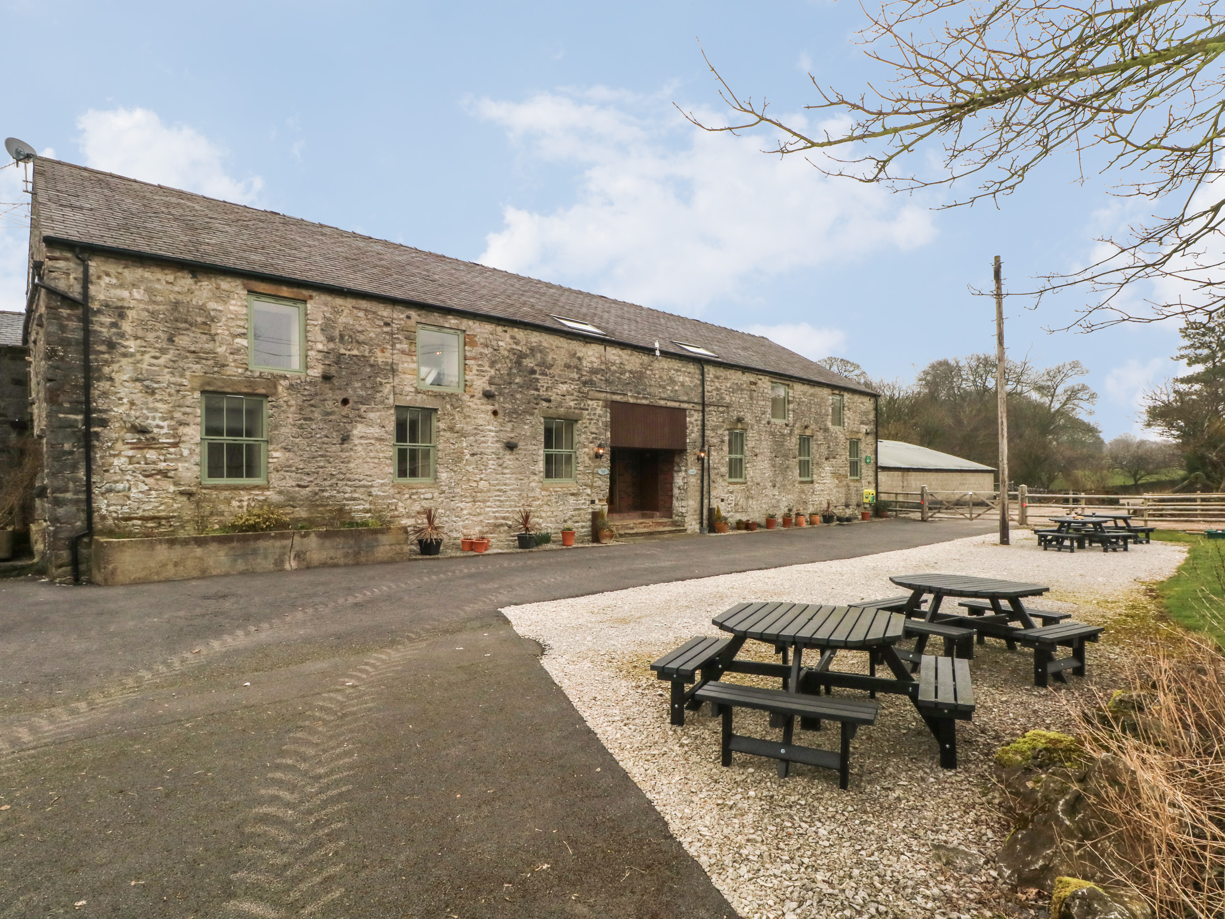Holiday cottage in Buxton, Derbyshire - Photo 1